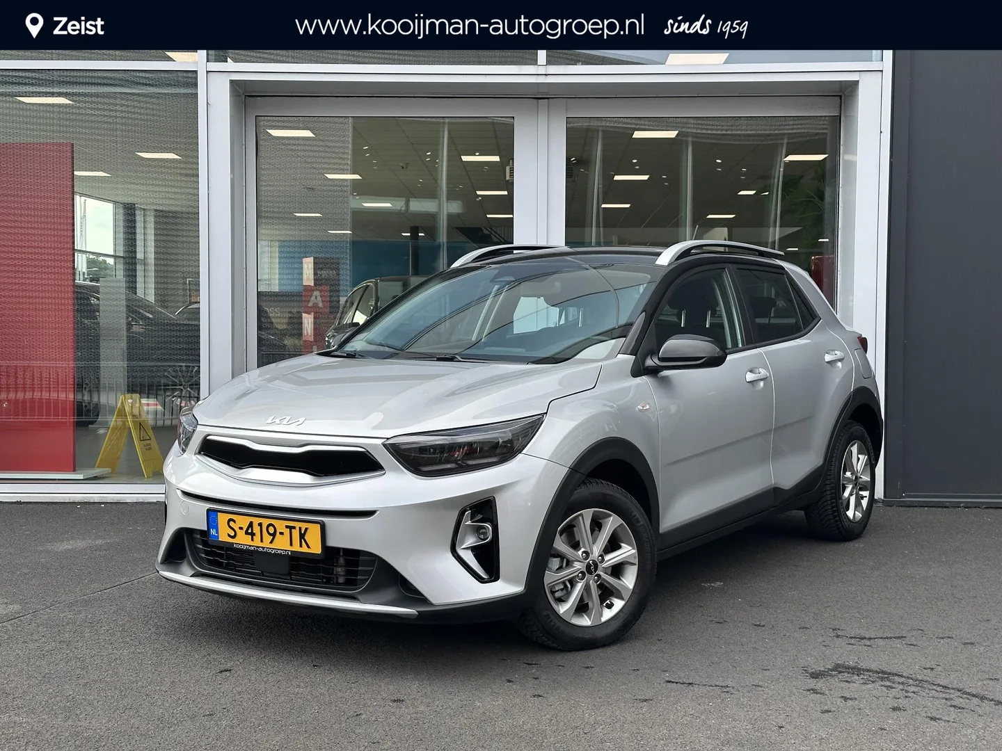Kia Stonic (2023) — foto 1