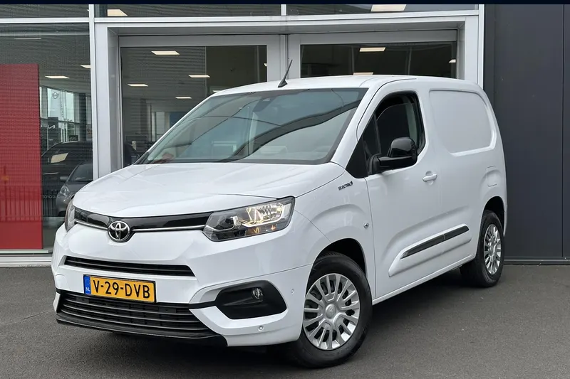Toyota Proace (2024)