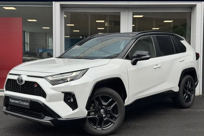 Toyota RAV4 (2024)