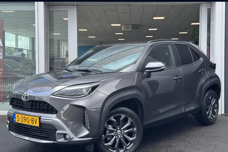 Toyota Yaris Cross (2023)