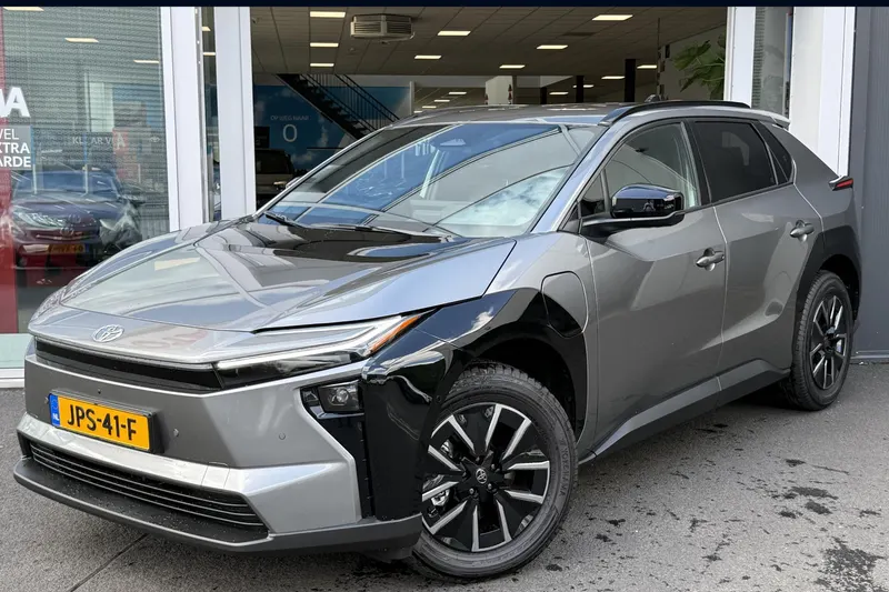 Toyota bZ4X (2025)