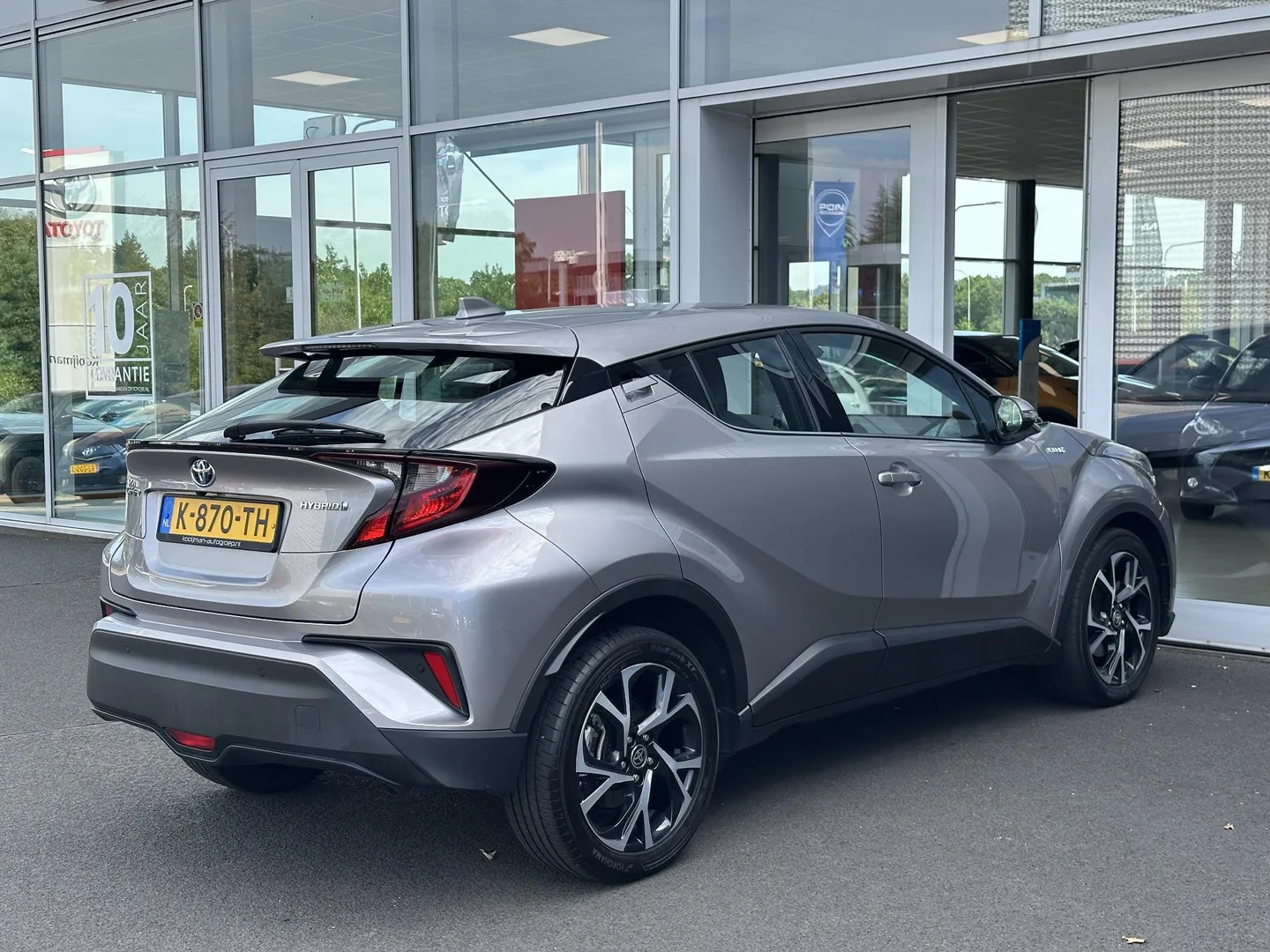 Toyota C-HR (2021) — foto 1