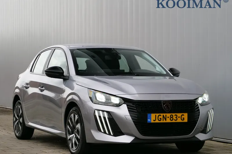 Peugeot 208 (2024)