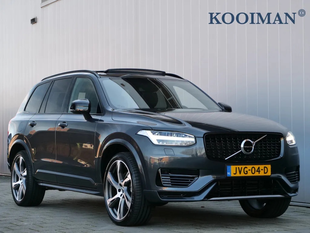 Volvo XC90 (2022) — foto 1
