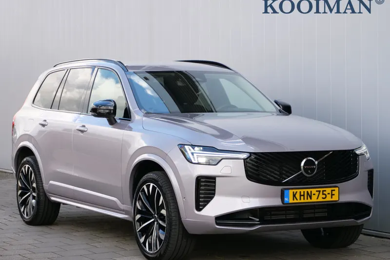 Volvo XC90 (2025)