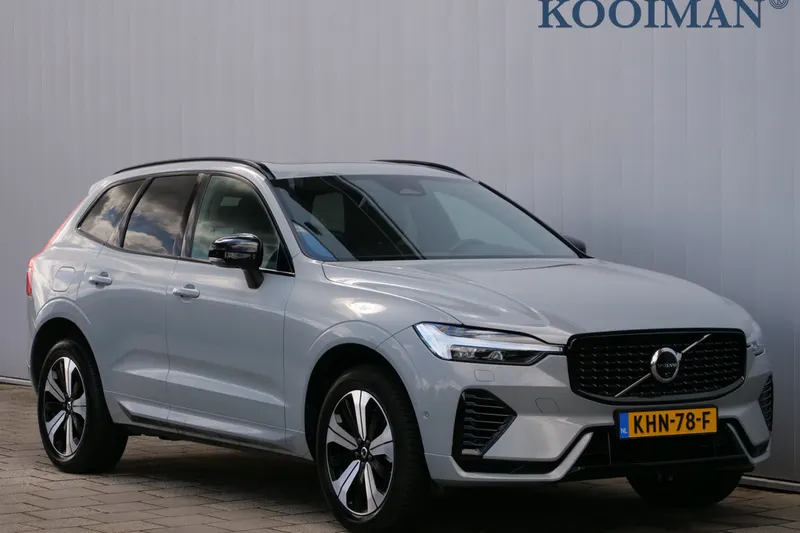 Volvo XC60 (2025)