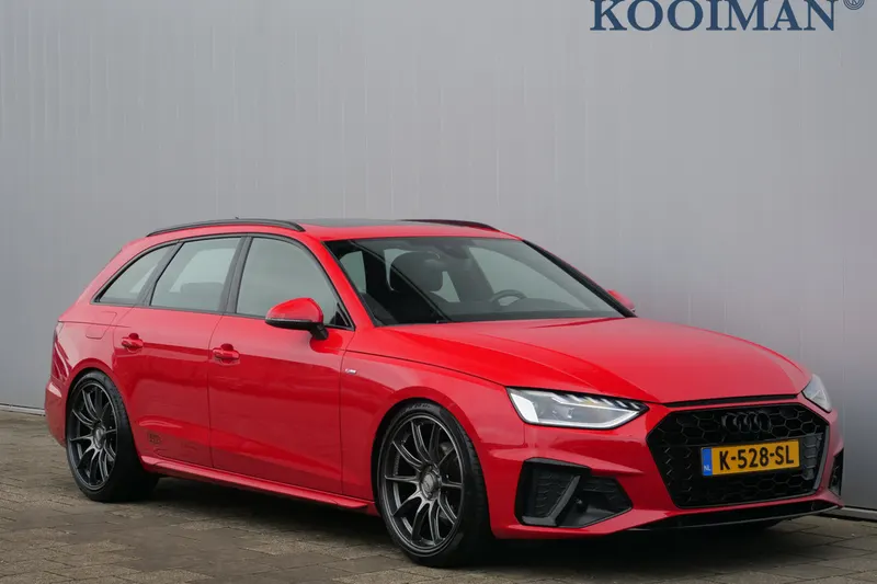 Audi A4 (2021)