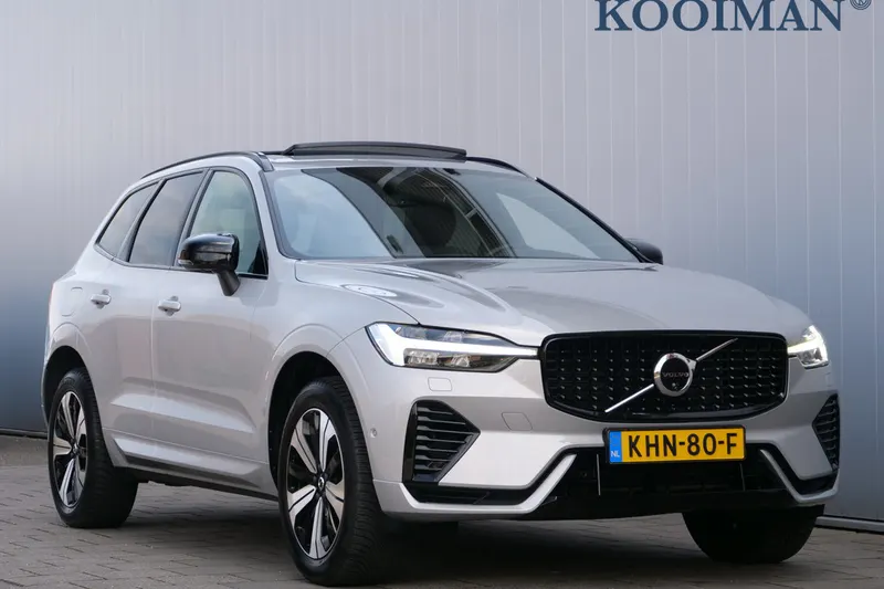 Volvo XC60 (2025)