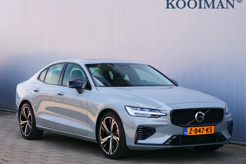 Volvo S60 (2024)