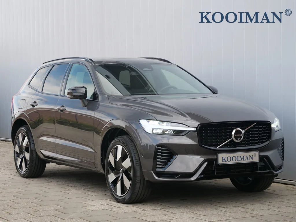 Volvo XC60 (2025) — foto 1