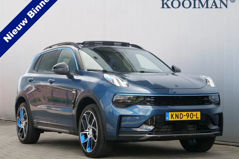 Lynk & Co 01 (2023)