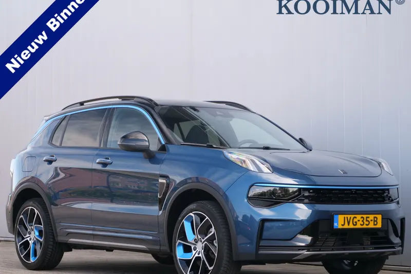 Lynk & Co 01 (2023)