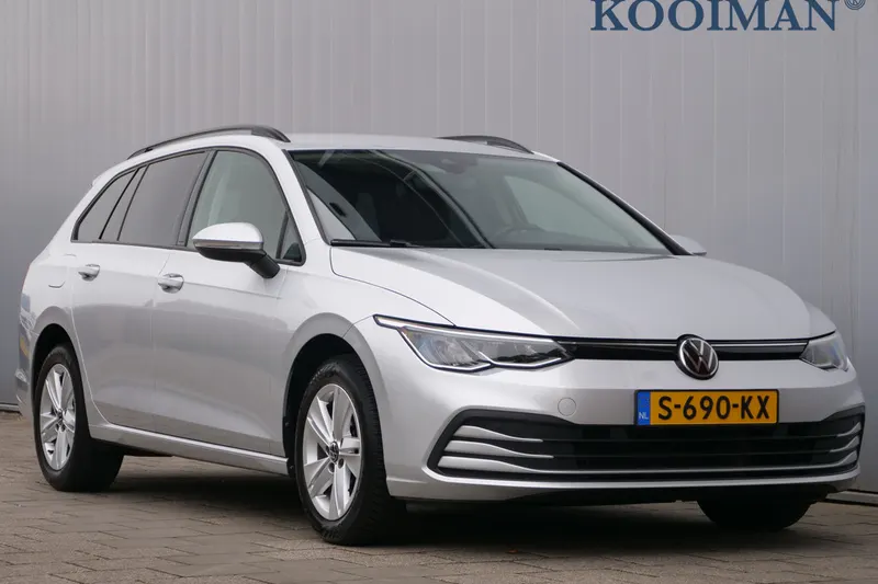 Volkswagen Golf (2021)