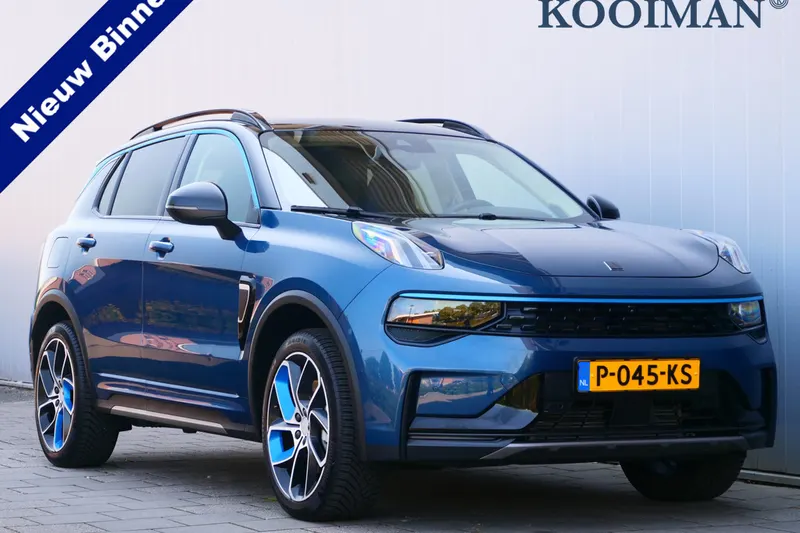 Lynk & Co 01 (2022)