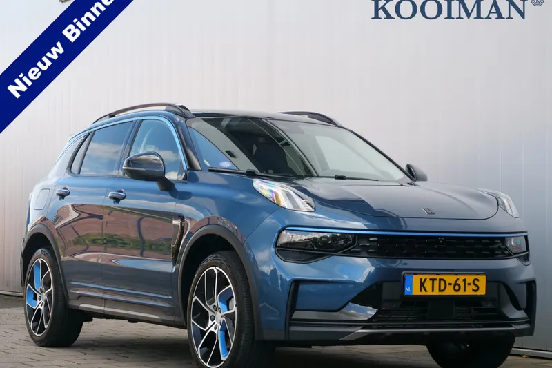 Lynk & Co 01 (2023)