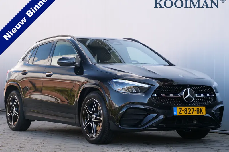 Mercedes-Benz GLA (2024)