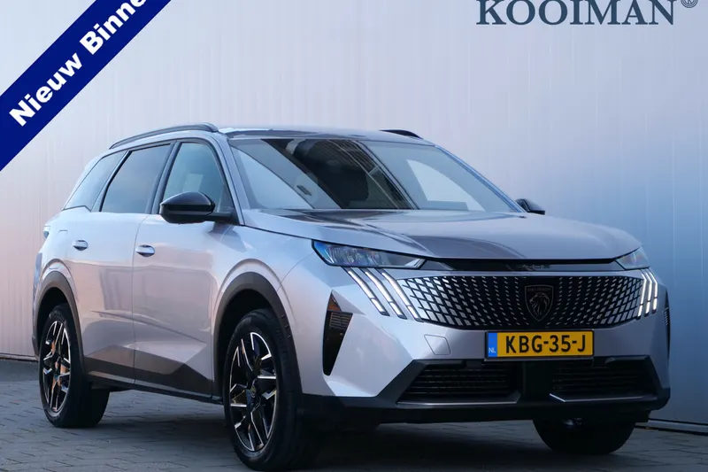 Peugeot 5008 (2025)