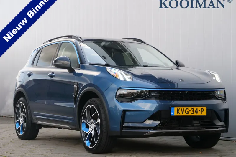 Lynk & Co 01 (2023)