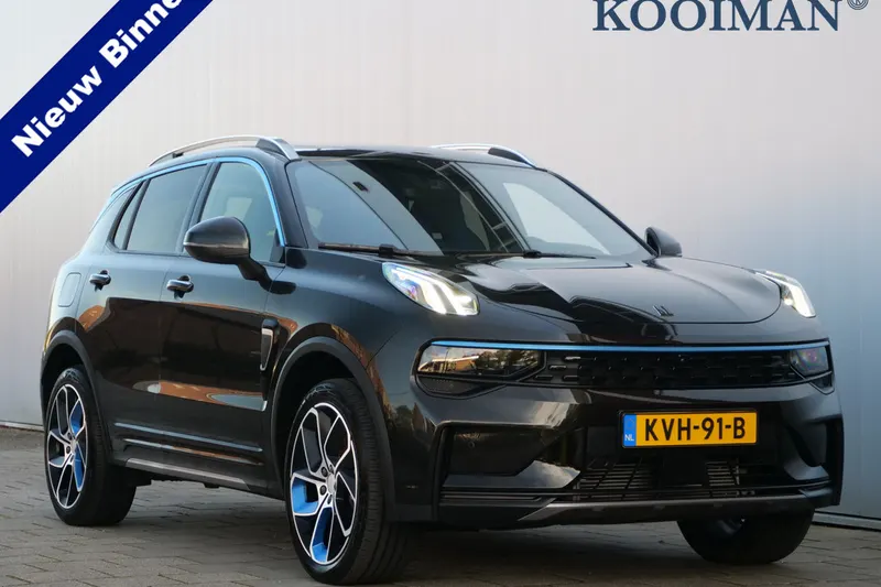 Lynk & Co 01 (2023)