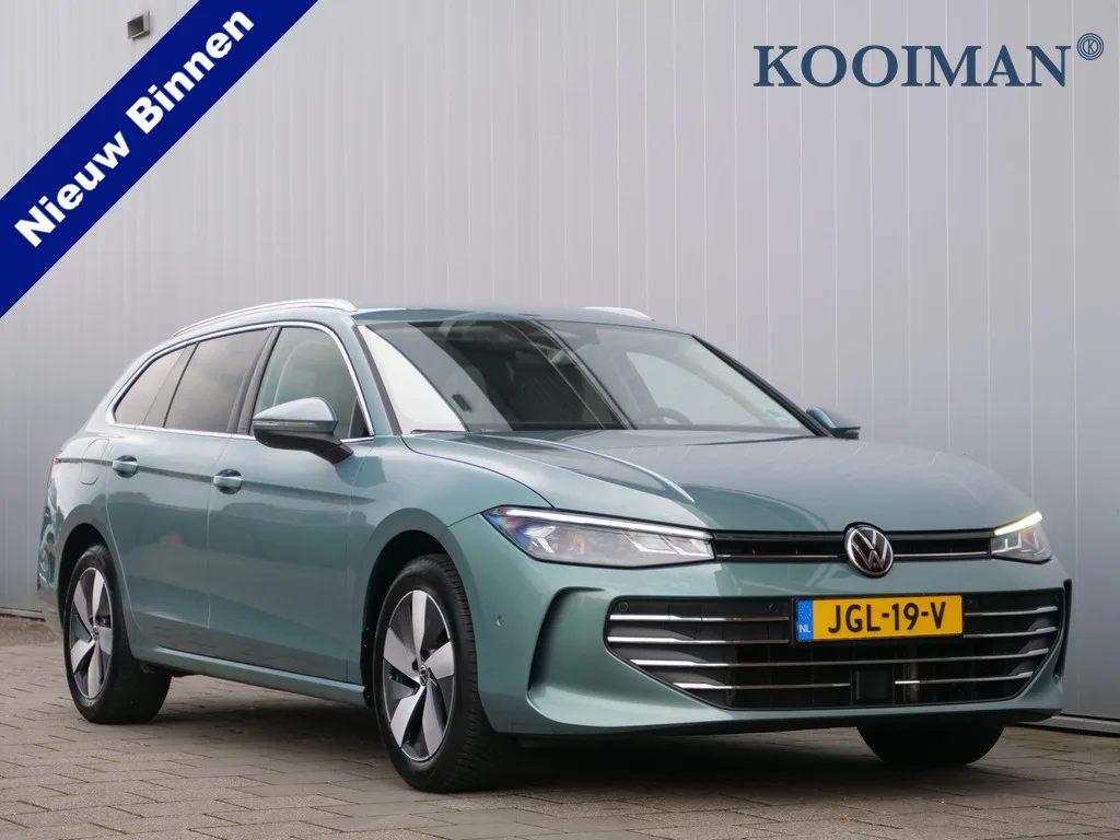 Volkswagen Passat (2024) — foto 1