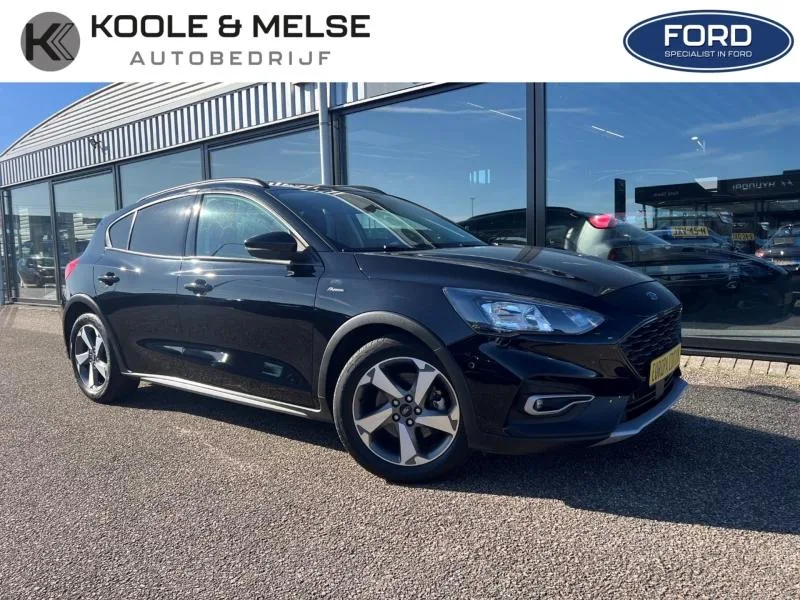 Ford Focus (2020) — foto 1