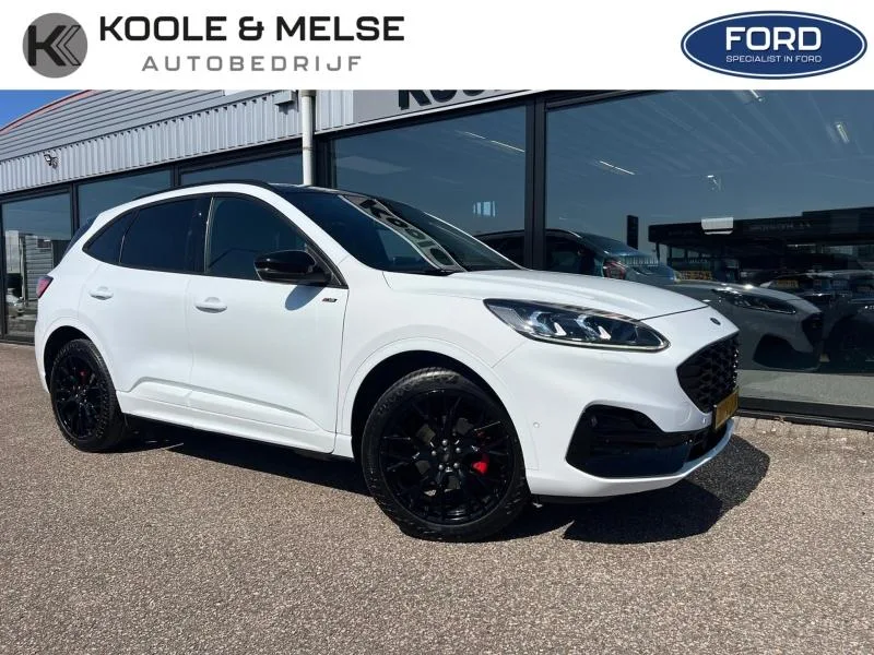 Ford Kuga (2023) — foto 1