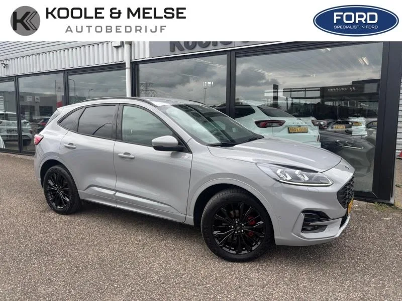 Ford Kuga (2023) — foto 1