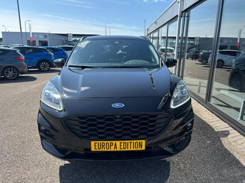 Ford Kuga (2021) — foto 1