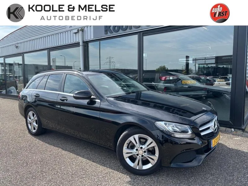 Mercedes-Benz C-Klasse (2017) — foto 1