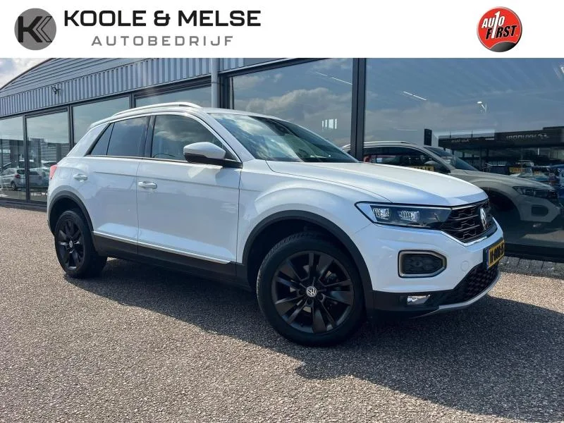 Volkswagen T-Roc (2020) — foto 1