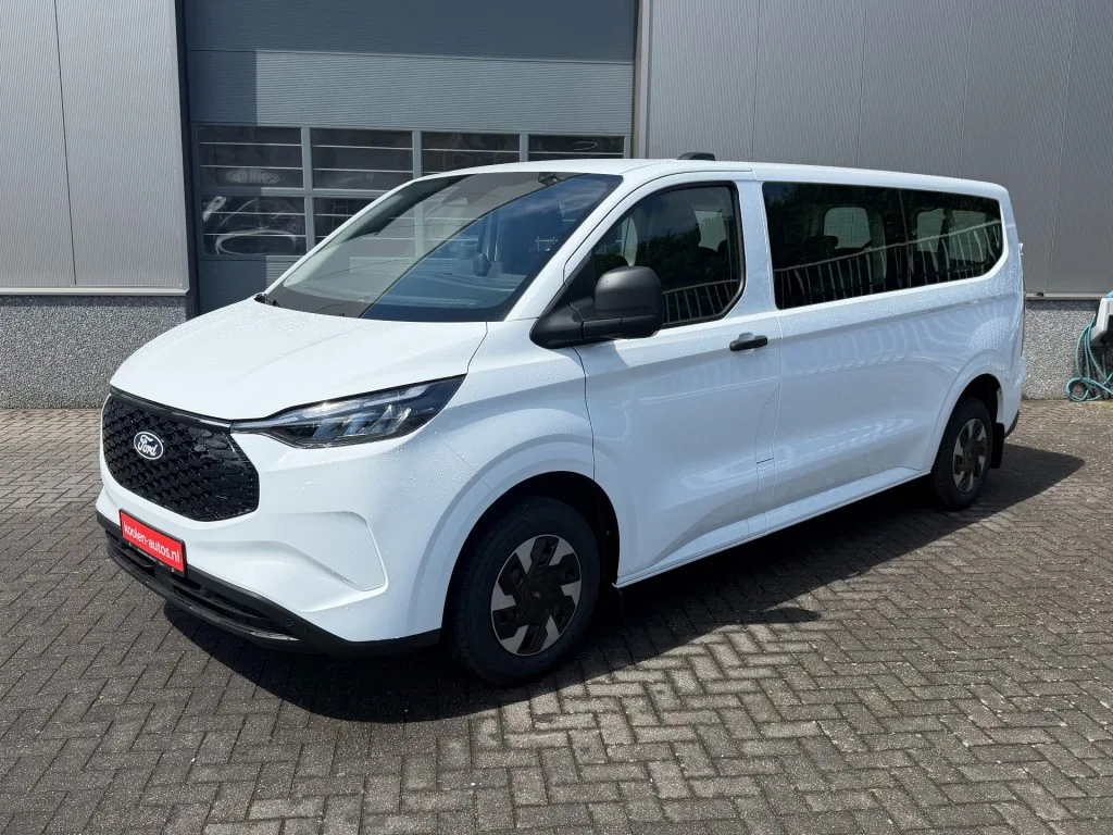 Ford Transit Custom (2026) — foto 1