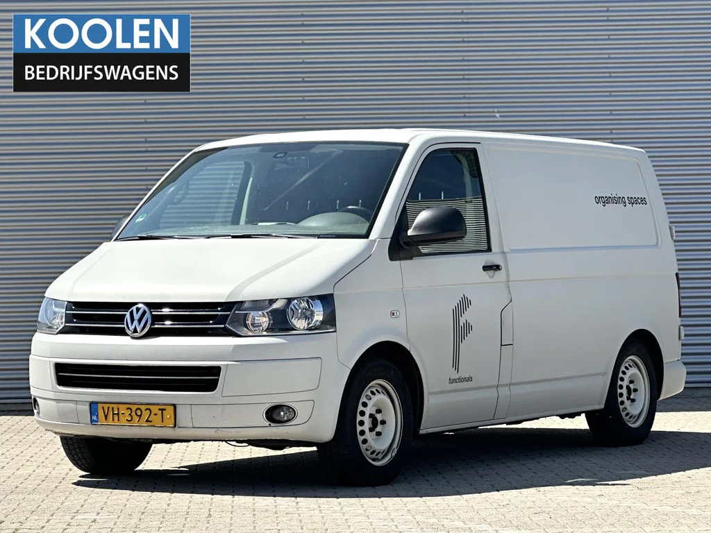 Volkswagen Transporter (2014) — foto 1