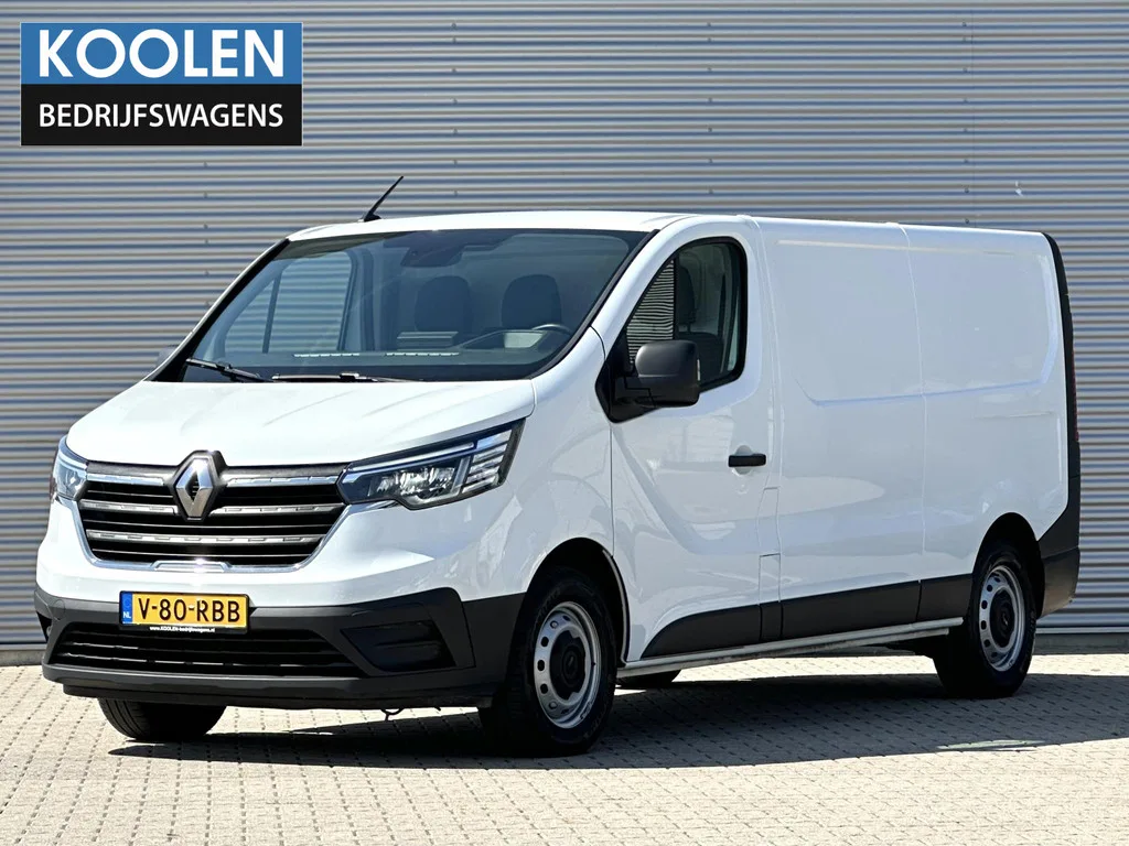 Renault Trafic (2024) — foto 1
