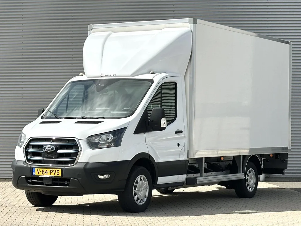 Ford E-Transit (2025) — foto 1