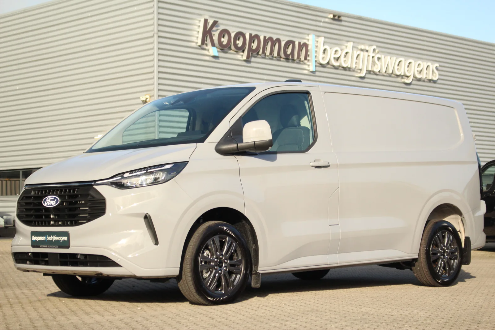 Ford E-Transit (2026) — foto 1