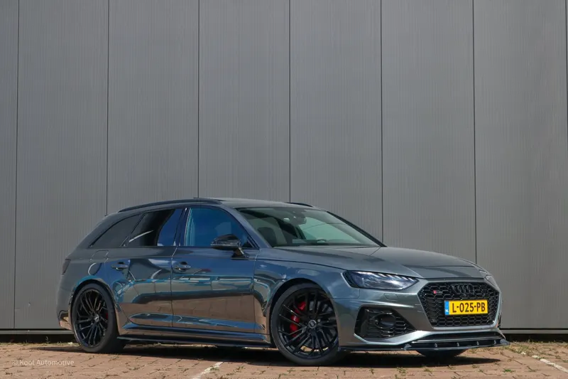 Audi RS 4 (2020)