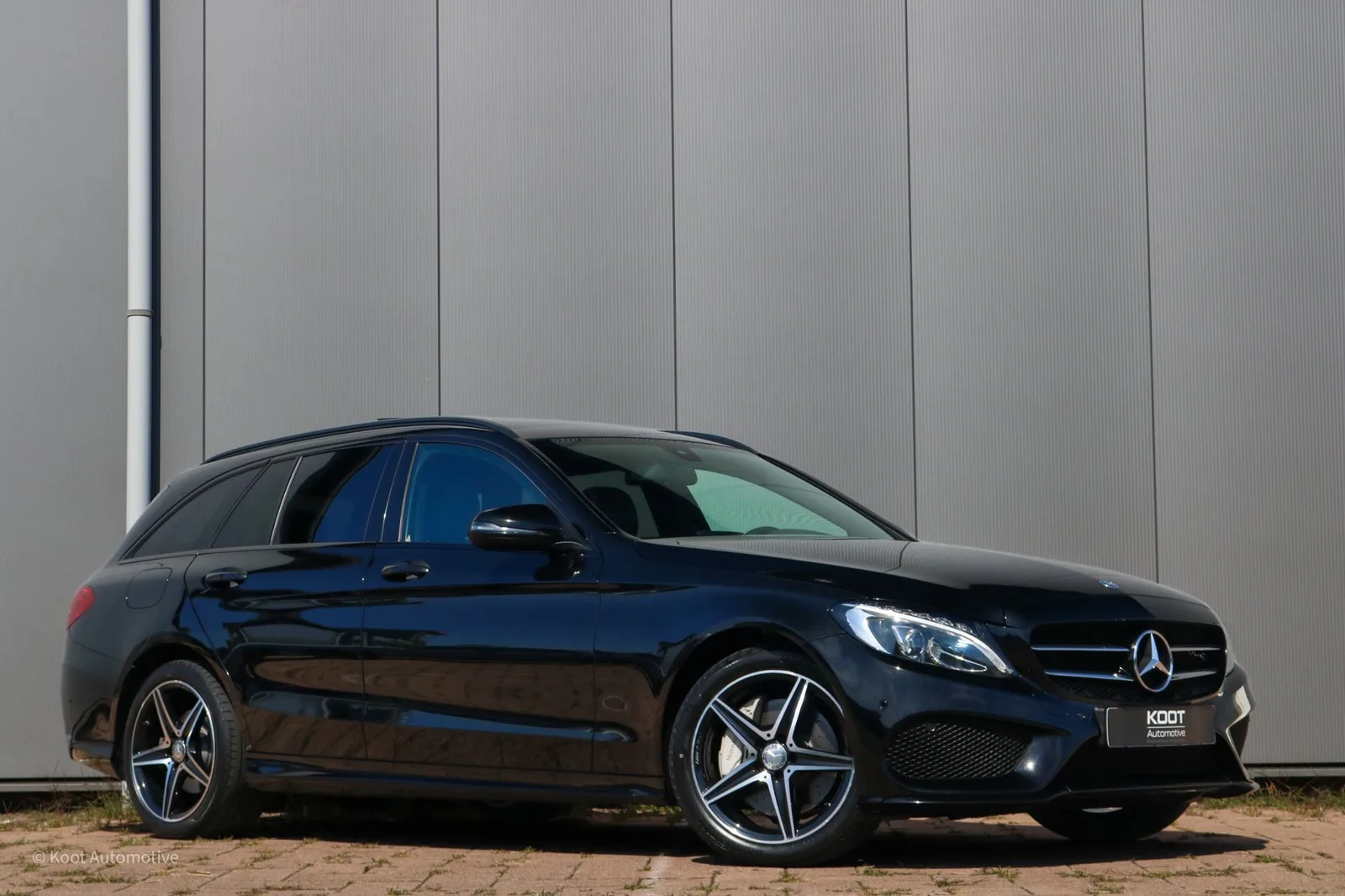 Mercedes-Benz C-Klasse (2016) — foto 1