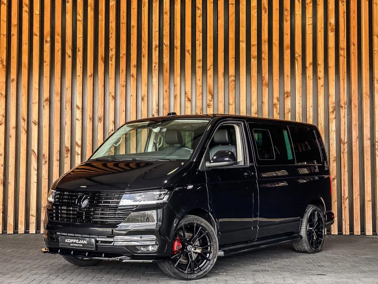 Volkswagen Multivan (2020) — foto 1