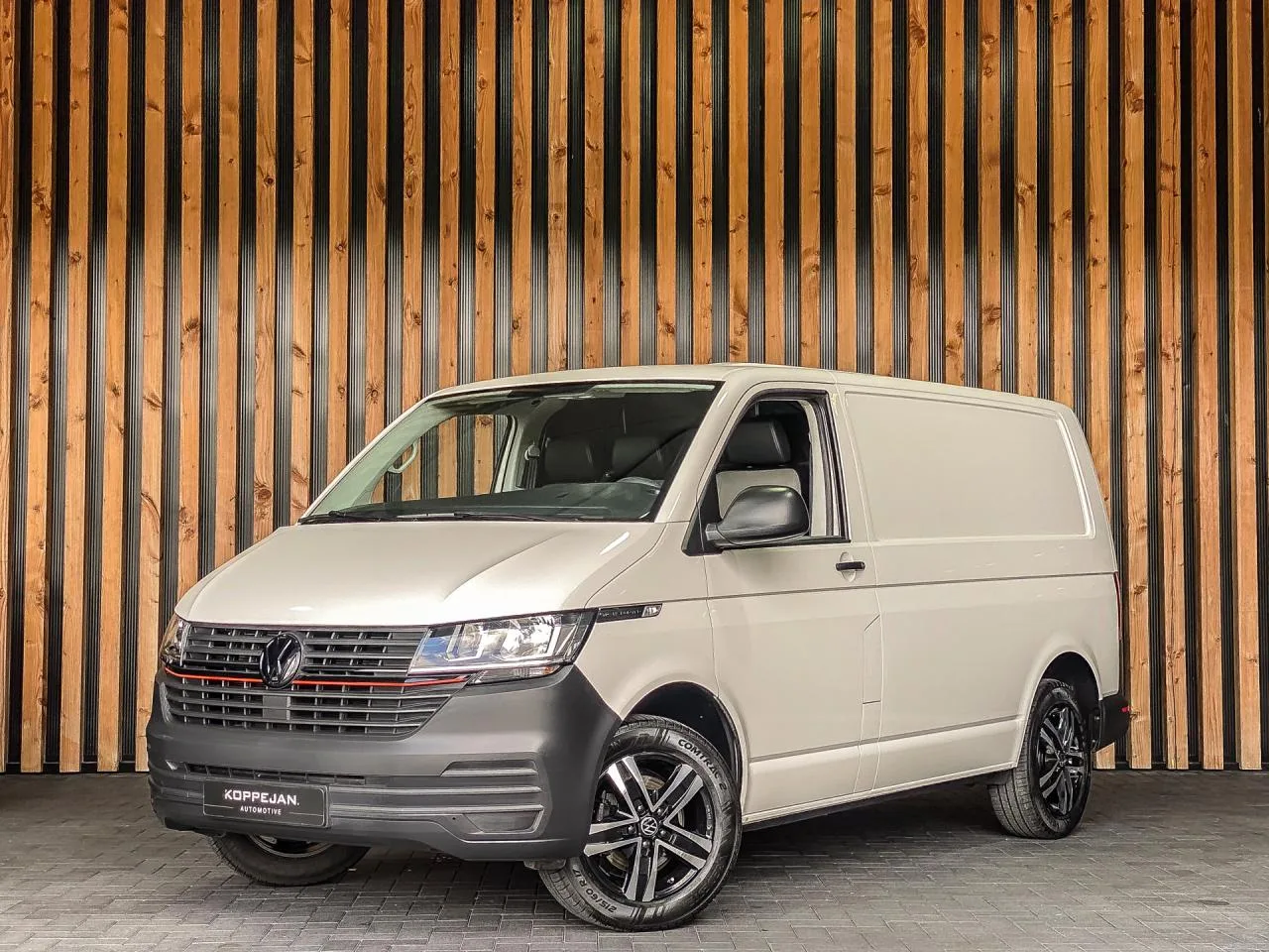 Volkswagen Transporter (2026) — foto 1