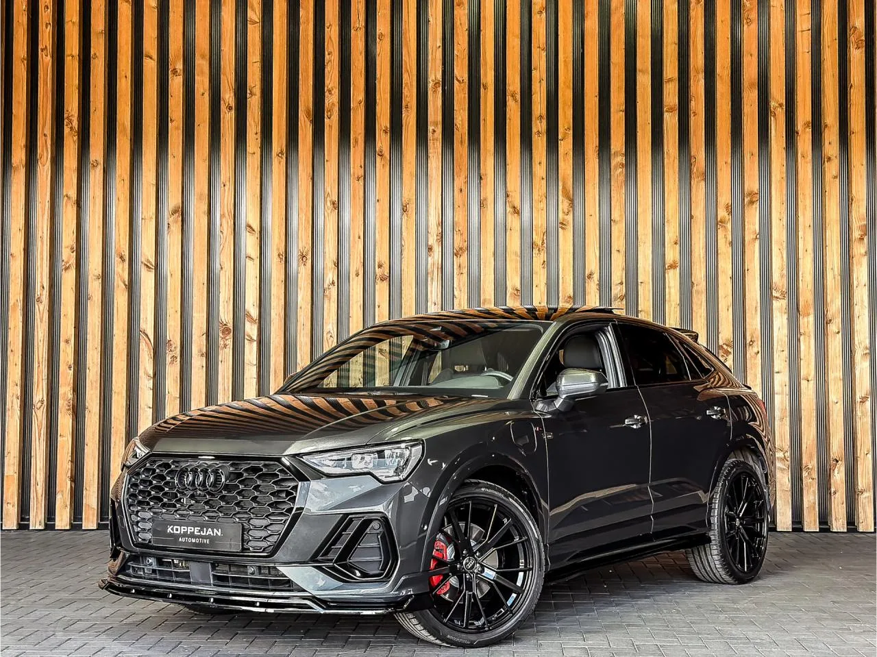 Audi Q3 (2022) — foto 1