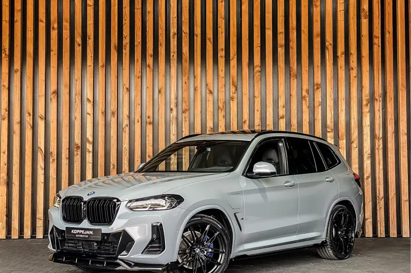 BMW X3 (2023)