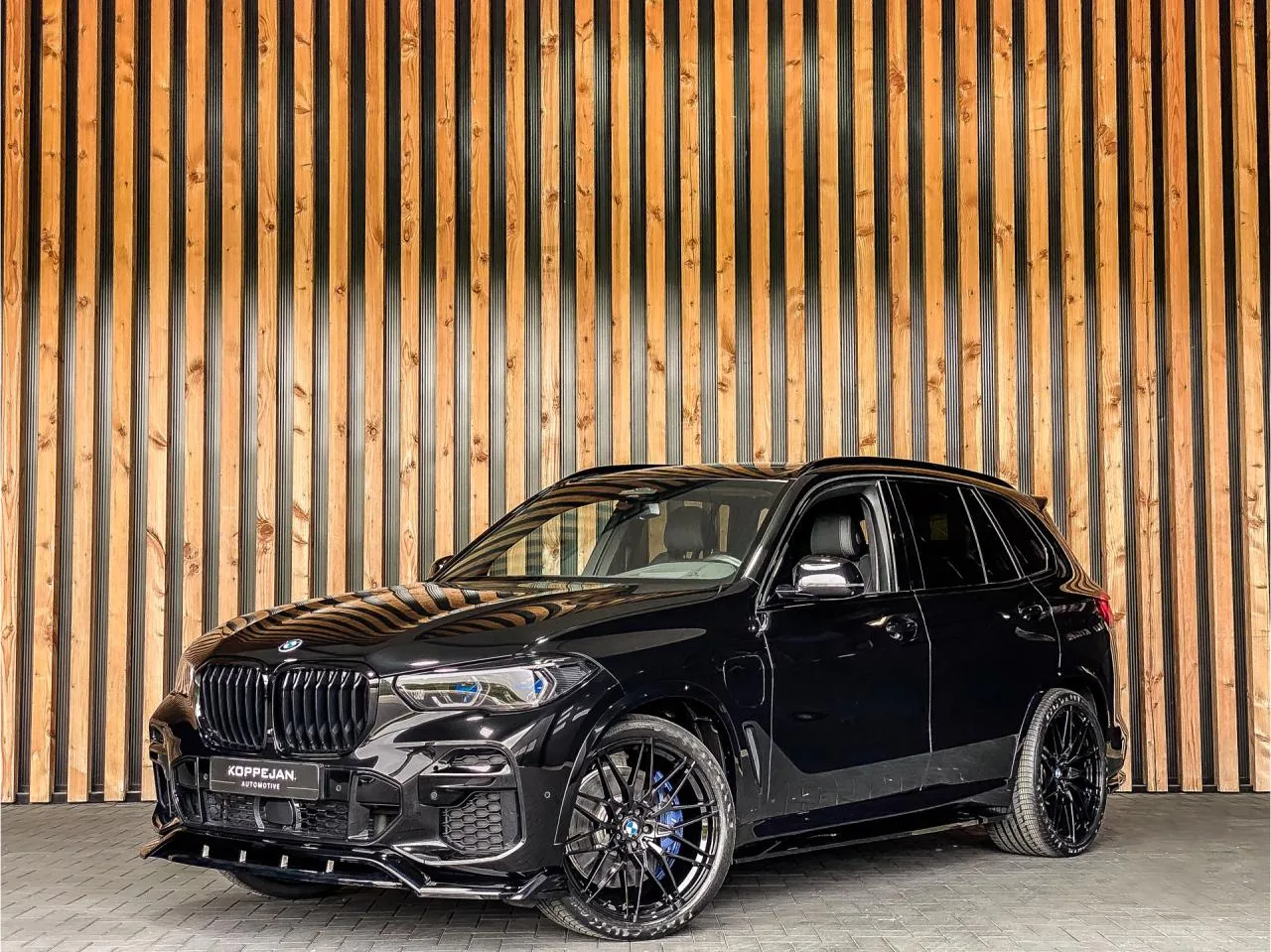 BMW X5 (2022) — foto 1