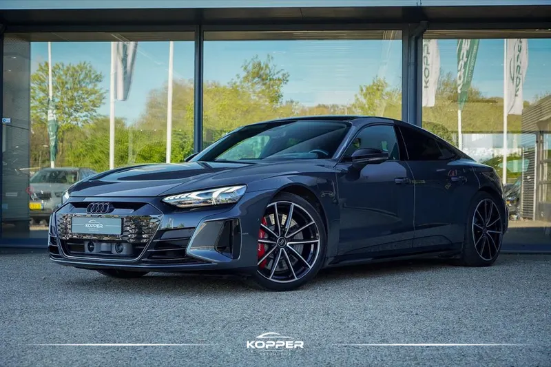 Audi e-tron GT (2023)