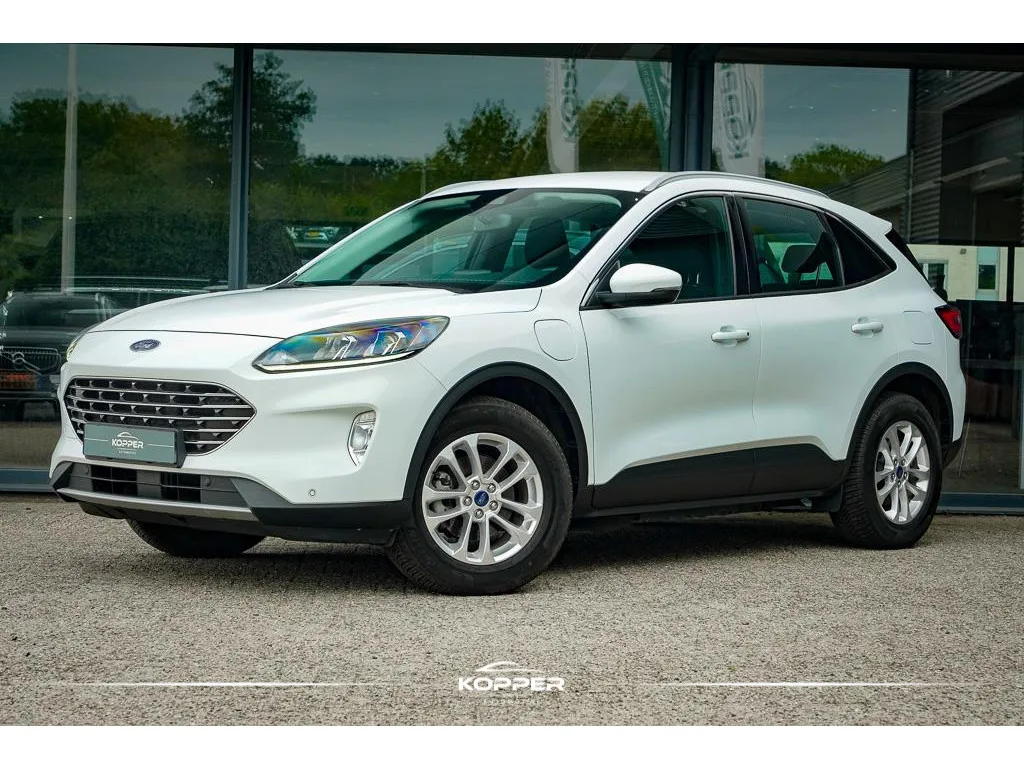 Ford Kuga (2022) — foto 1