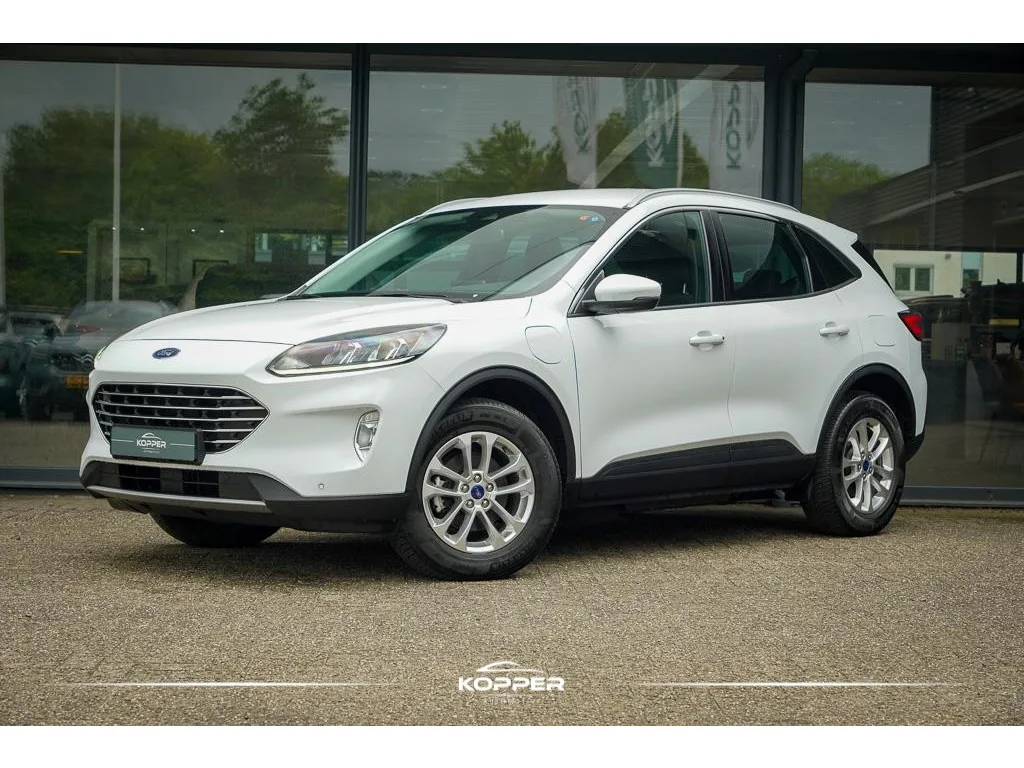 Ford Kuga (2022) — foto 1