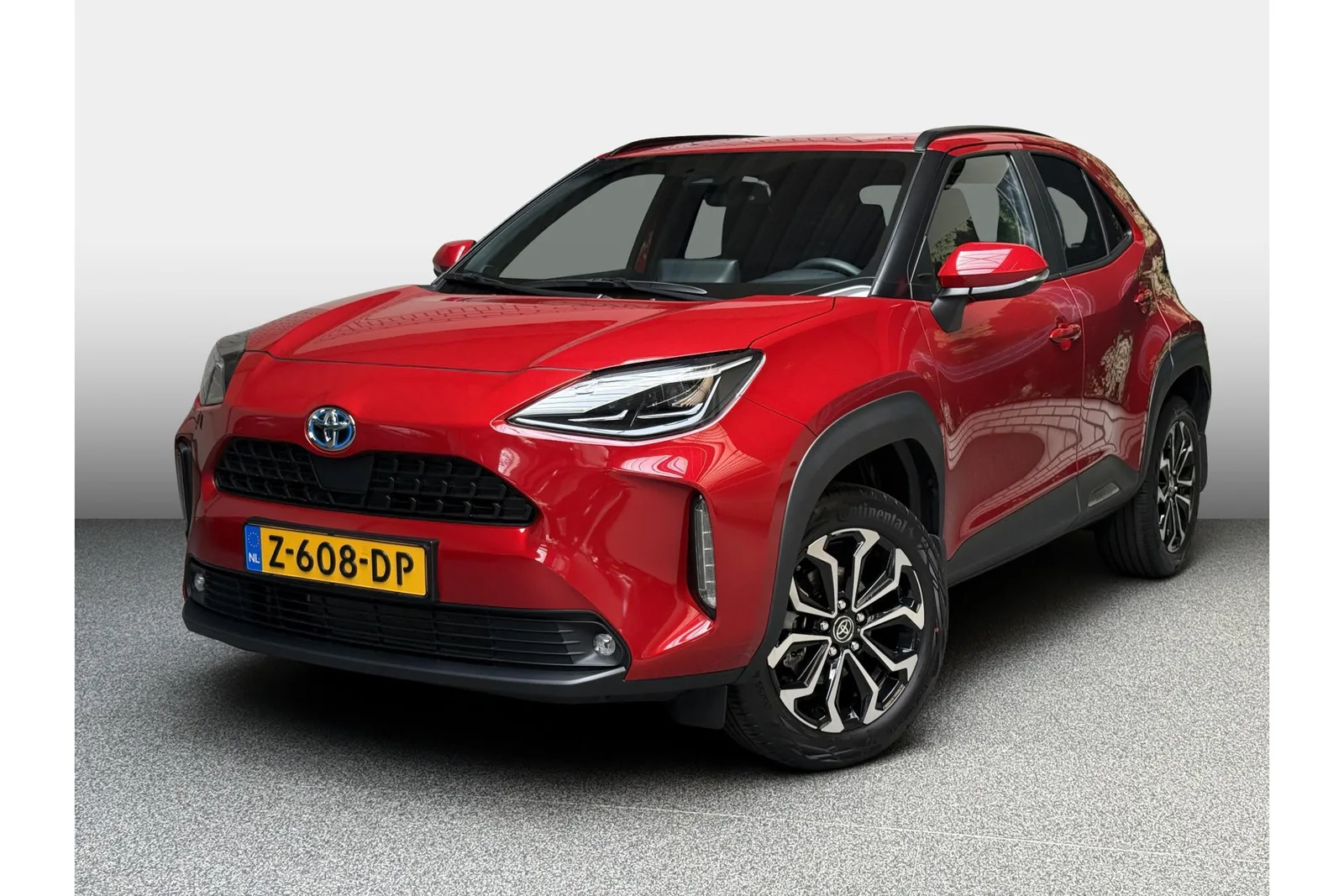 Toyota Yaris Cross (2024) — foto 1