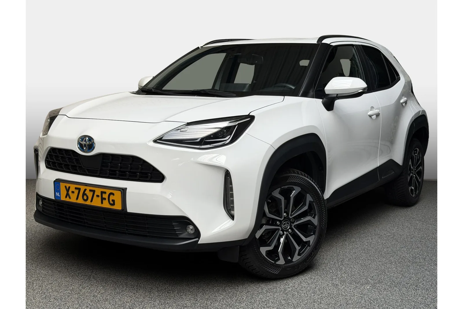Toyota Yaris Cross (2023) — foto 1