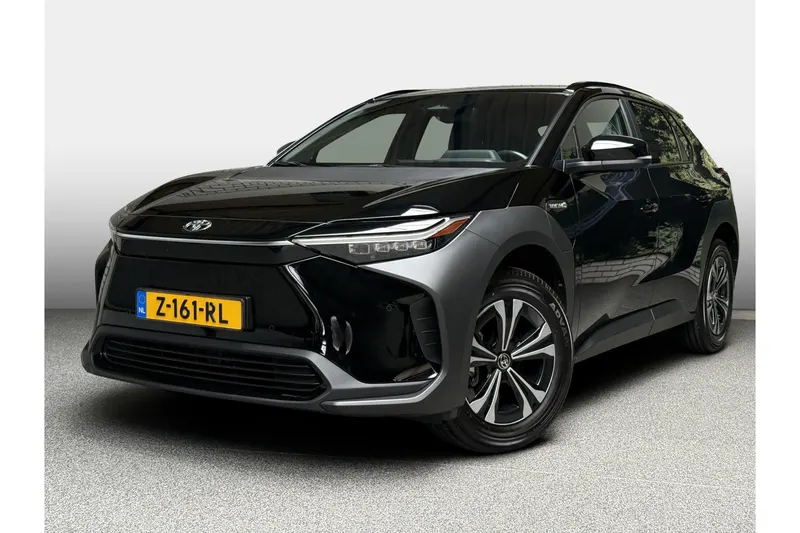 Toyota bZ4X (2024)