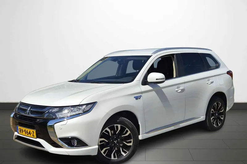 Mitsubishi Outlander (2018)