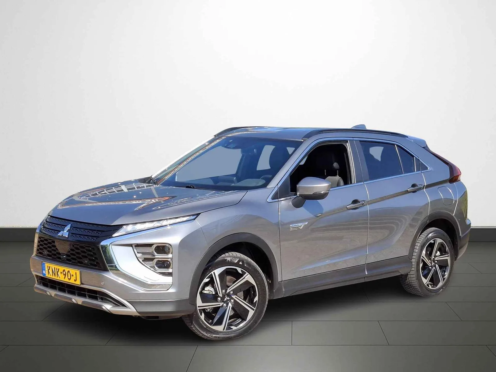 Mitsubishi Eclipse Cross (2023) — foto 1